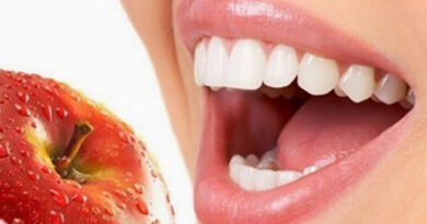 caries dentaire, carie, dent carié, gomme, pomme, soie dentaire