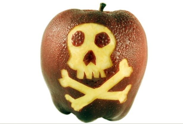 pesticides, femmes enceintes et les pesticides, les fruits avec des pesticides