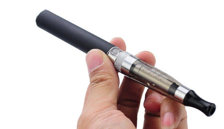 cigarette électronique, le danger de la cigarette électronique, les cigarettes,