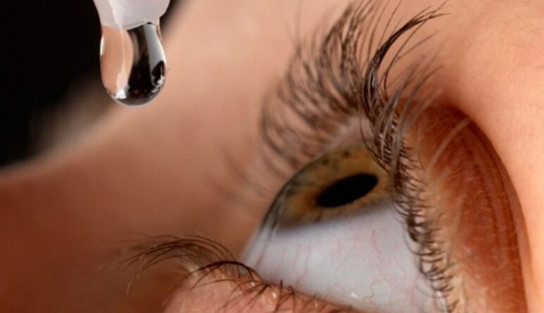 gouttes pour les yeux, gouttes d'yeux,
