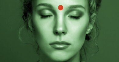 acupuncture, acupression, massage de la tête, massage du corps, mal de tête, migraines, douleurs à la tête