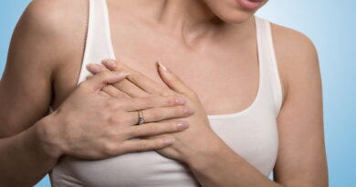 douleur radiant, douleur à la poitrine, douleur thoracique, douleur au dos