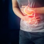 Ulcères peptiques : Comprendre les causes, symptômes et options de traitement